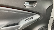 Nissan Juke 1.0 DiG-T N-Connecta 5dr Petrol Hatchback